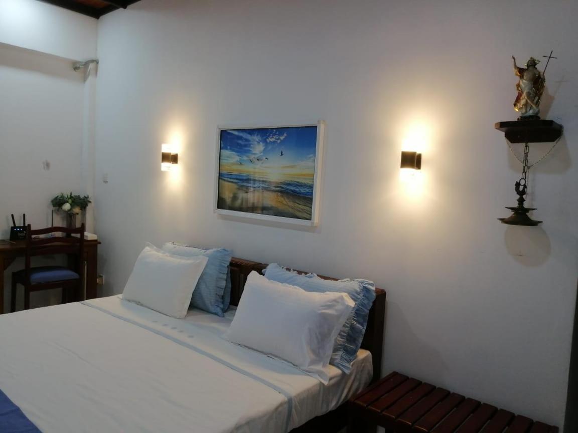 Jennifer'S Villa Negombo Kültér fotó